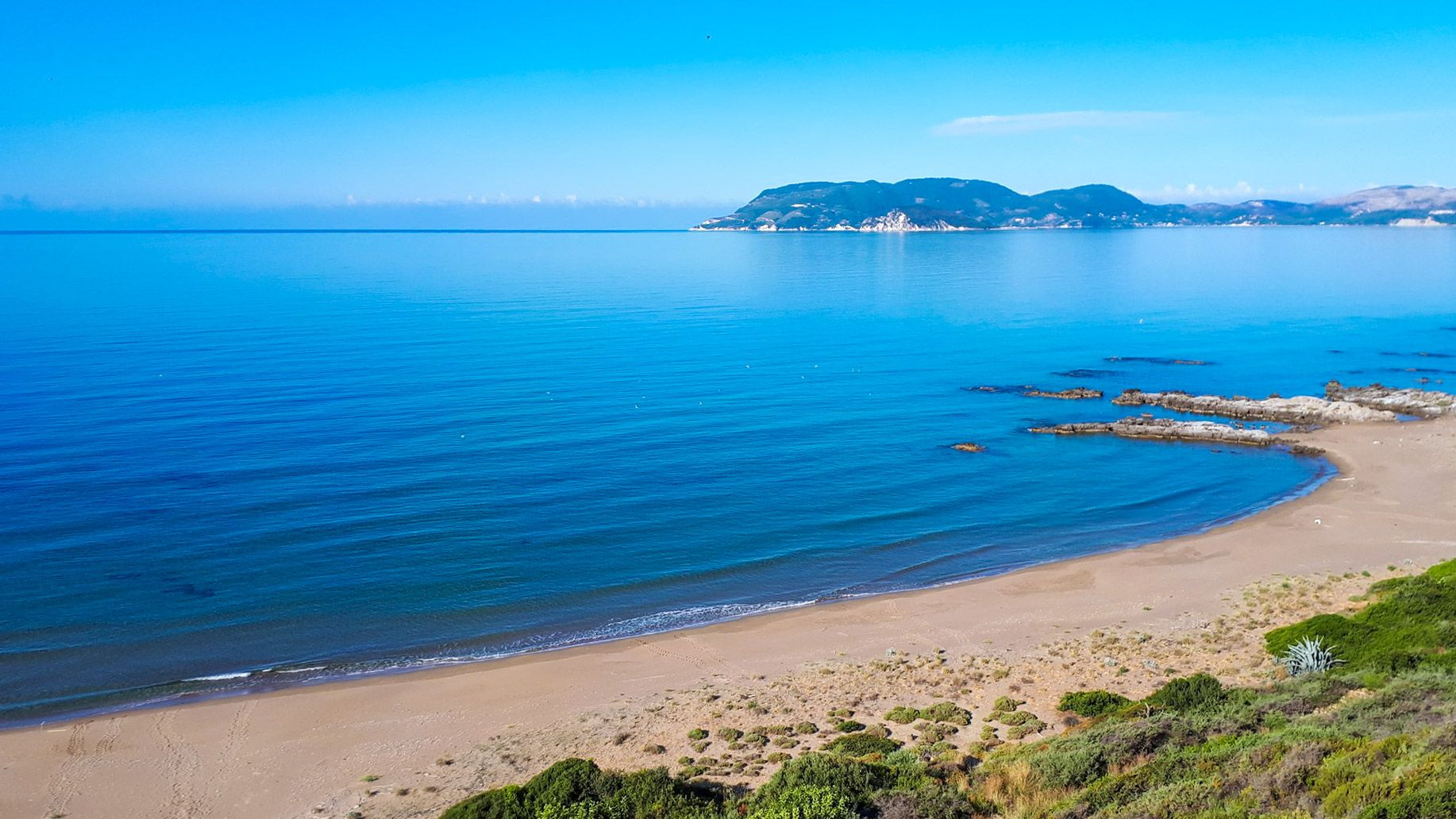 https://cms.archelon.saasify360apps.com/uploads/zakynthos_kolpos_lagana_archelon_volunteers_sea_turtle_awareness_kiosk_e8b45174f2.jpg